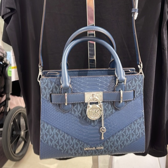 Michael Kors Hamilton Small Satchel Shoulder Crossbody Bag 
Navy Multi 
NWT - Picture 14 of 16